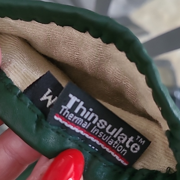 Wilson Leather Gloves ❤️ - Picture 5 of 8